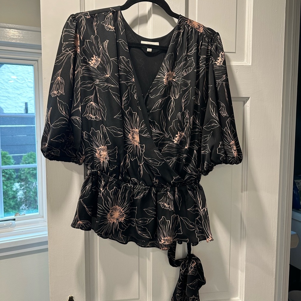 JOIE NAVY BLOUSE TIE WAIST!
